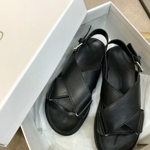 2021 Summer Cowhide Leather Sandals Female Ins Tide Fairy Style Student Flat Thick Bottom Cross Roman Shoes