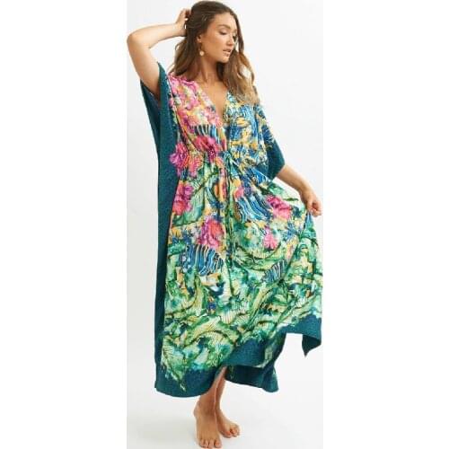 2020 Multicolored Bikini Cover-ups Sexy V-neck Half Sleeve Boho Summer Beach Dress Plus Size Beachwear Swimsuit Cover Up Q1087