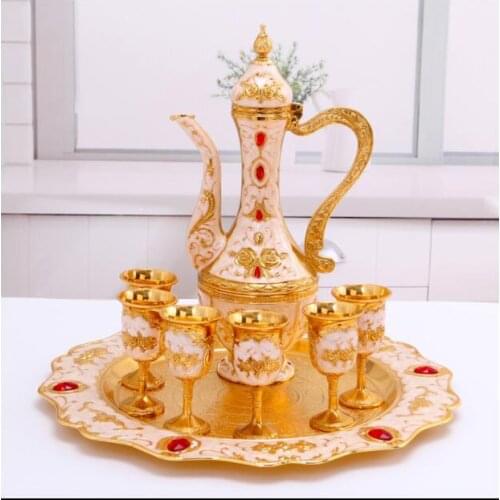 Fashion golden metal wine set whisky decanter drink shaker wine gift for home decoration JJ102