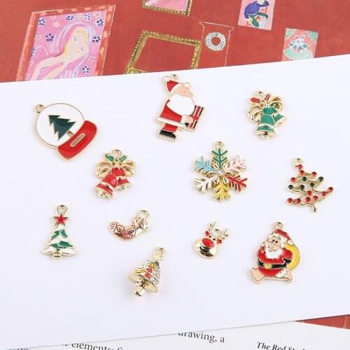 6pcs Hot Sale Earrings Christmas Gift Santa Claus Elkpendant Diy Jewelry Accessories for Girls pendant Christmas Tree Snowflake