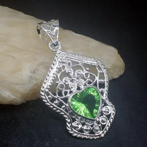 Gemstonefactory Jewelry Big Promotion 925 Silver Love Heart Green Topaz Women Ladies Mom Gifts Necklace Pendant 20213586