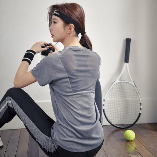 Yoga Crop Top Sports Yoga Clothes Womens Summer New Short Sleeve Womens Clothes Womens T-shirt Top Deportivo Mujer Camisetas