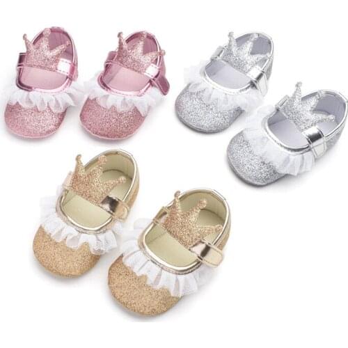 Lovely Baby Girls Shoes Crown Newborn Baby Girl Crib Shoes Soft Princess Infant Girl Lace Soft Soled Non-slip Footwear Prewalker
