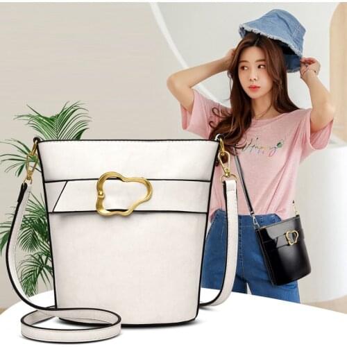 Fashion Hardware Decoration Womens Shoulder Bag High-Quality PU Leather Comfortable And Wear-Resistant 2021 New Girl Bucket Bag