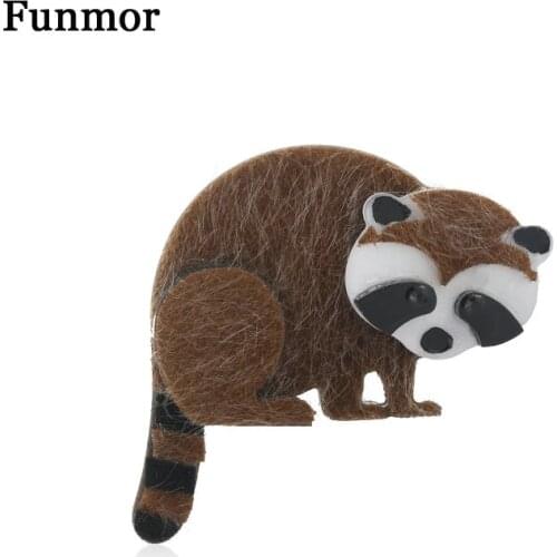 Funmor Vivid Raccoon Brooches Artificial Leather Pins Acrylic Jewelry Women Kids Gathering Travel Decoration Accessories Gifts