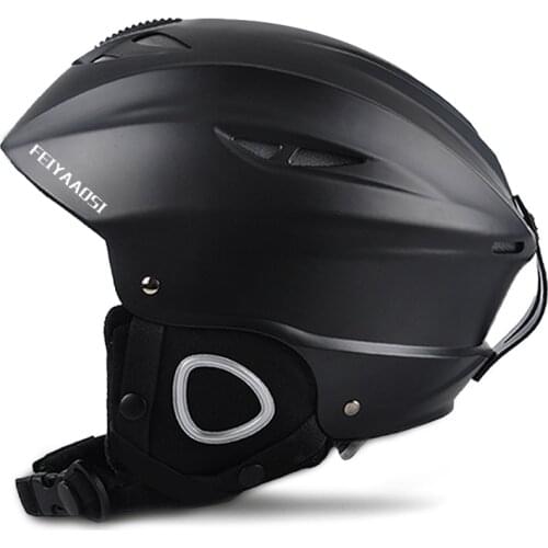 Outdoor adult Safety Ski Helmet Integrally-molded Men Women Snow Skiing helmet Snowboard Skateboard Sports Helmet Mens