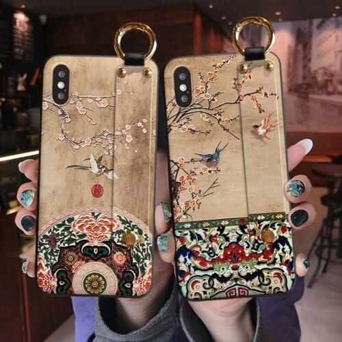 3D Relief Case For iPhone 12 11 Pro Max Mini XS Max XR X 7 8 6 6S Plus Cover Hand Band Stand Holder Retro Embossed Shell Funda