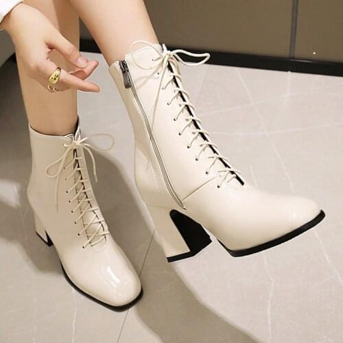2021 Autumn Winter Martin Boots Ladies Fashion Cross Tied Square Toe Short Boots Female Square High Heel Zipper Womens Shoes