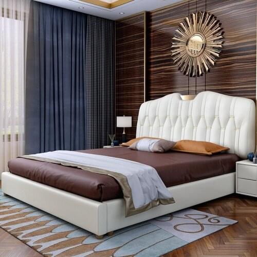 Light luxury Nordic minimalist postmodern leather bed solid wood double leather bed small apartment room1.5m 1.8m bed