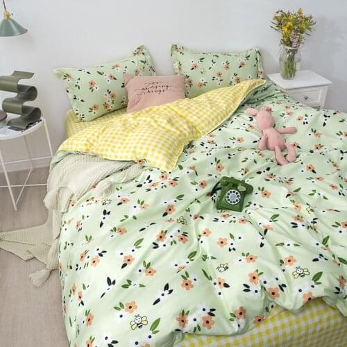 Green Botanical Floral Duvet Cover Cute Cartoon Sheet Bedding Set Flower Printed Reversible with Zipper Closure Pillowcases 4pcs