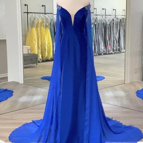 Miss Mrs Lade Pageant Dress 2020 Royal Blue Velvet Elegant Red Carpet Couture Gowns with Chiffon Cape Bead-work Off the Shoulder