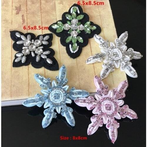 5pcs/lot Beaded Black Pink Blue White Snowflake Patch Sew Rhinestone Beading Applique Jackets Shoes Bags Christmas Decoration