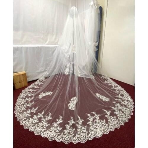 Floral Lace wedding veil, One tier flower Lace veil，White Or Ivory Cathedral Bridal Veil With Comb