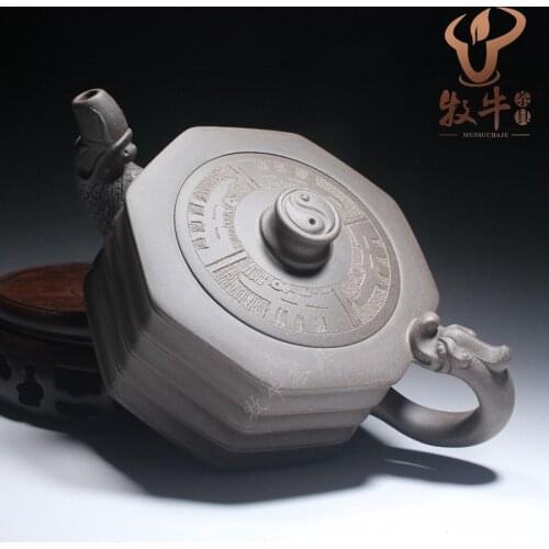 The authentic Yixing teapot green mud leading 170 ml of high-grade gossip gift tea custom