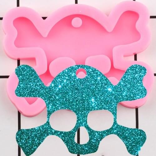 Shiny Glossy Skull Silicone Mold Halloween Epoxy Resin Craft Keychain Mould Polymer Pendant Clay Moulds DIY Handmade Molds