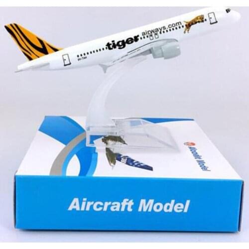 16CM 1:400 Airbus A320-200 Model Tiger Airways Airlines W Base Alloy Aircraft Plane Collectible Display Model Collection Toys