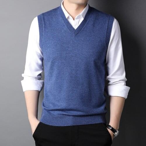 2021 Brand New Spring Fall Sweater Vest Men V-Neck Knitted Vest For Male Casual Fashion Tank Tops Sleeveless Knit Pullovers
