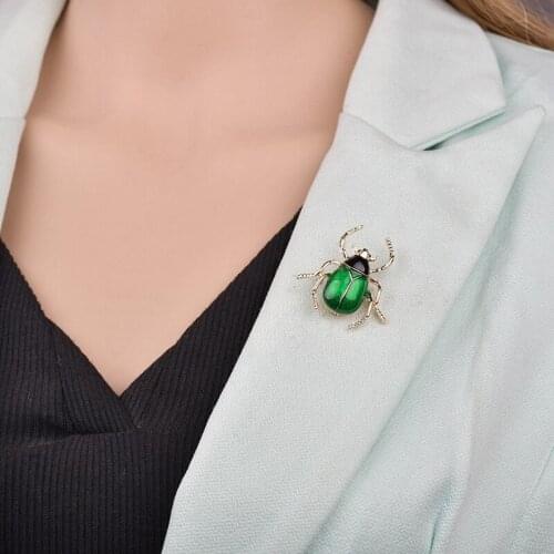 YADA High Quality Rhinestone Beetle Pins&Brooches for Women Men Clothes Scarf buckle collar jewelry pins Gifts Brooches BH200020