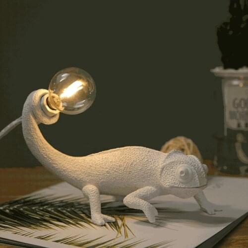 Nordic Chameleon Desk Light Resin Cute Gecko Table Lamp For Home Decoration Living Room Bedroom Night Light Bedside Luminaire