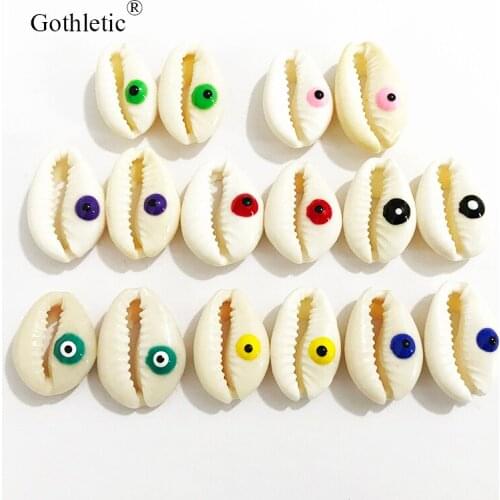 Gothletic 12pcs/lot Enamel Eye Pattern Natural Puka Cowrie Shell Loose Beads Conch Charm for Handmade DIY Jewelry 2019 Wholesale