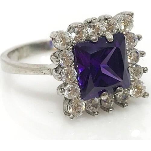 Baget Amethyst Stone Design Silver Ring