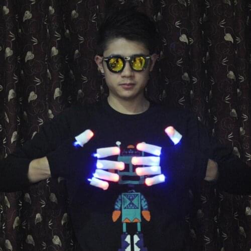 LED Flash Riding Gloves Stage Performance Props Hand Shadow Dance Decorate Props Halloween Costumes