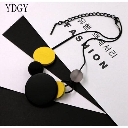 Large Wooden Bead Necklace Long Simple High Quality Personality Woman Cheap Round Pendant Necklace Fashion Jewelry Accessories