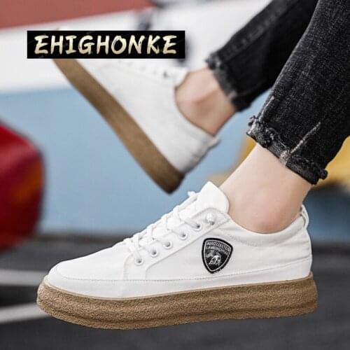 Mens casual shoes, comfortable non-slip shoes, new four seasons breathable student board shoes, mens classic brand sports shoe