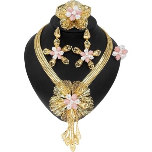 Yulaili 2021 New Design Classic Luxury Flower Jewelry Set Dubai Noble Luxury Bride Bridesmaid Wear Jewelry Sets Wholesale Gifts