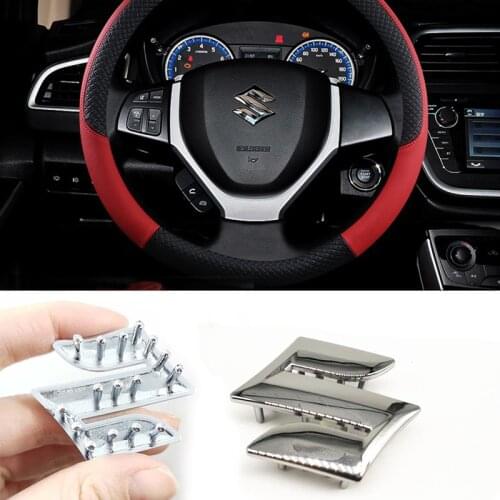 4.5x4.5cm Car Steering Wheel Emblem Logo Styling for Suzuki Badge Vitara Swift SX4 S-cross New Alto Alivio Auto Accessories