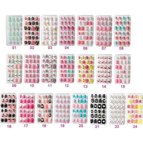 24PCS/Lot Cartoon False Nail Tips Press On Children Cute Full Cover Kid Glue Self Fake Nail Art for Girls Manicure Tips Nails