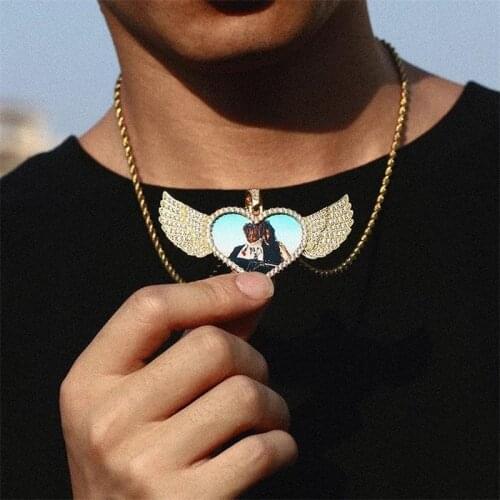 Customized Photo Memorial Jewelry with Iced Out Angel Wing For Mens Womens Hip Hop Personalized Picture Necklace AAA+ 5.2*7CM