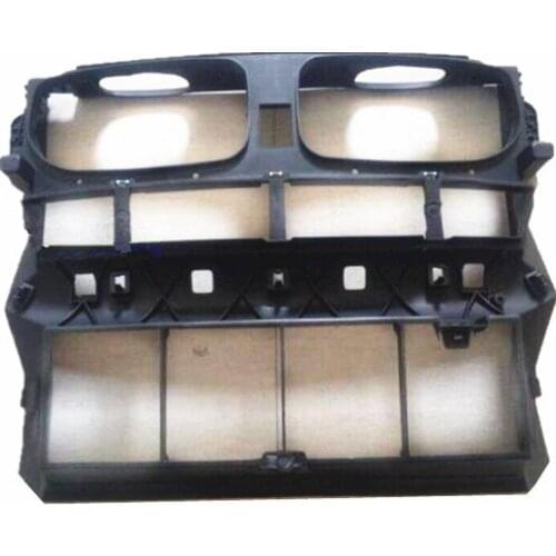 Car Middle net air inlet X5b mw2009-2013 Water tank frame Water tank bracket Medium network ventilation duct Medium net vent