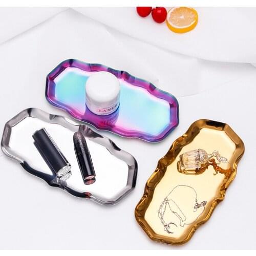 Nordic Style Gold Dining PlateJewelry Display Tray Luxurious Brass Wave Plate Metal Fruit Plate Dessert Snack Trays Decorative