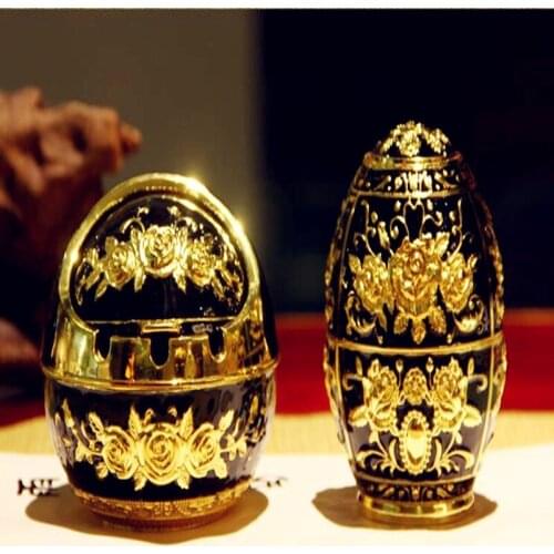 Large fashion high-grade creative personality ashtray with cover European style living room office furnishing articles gifts