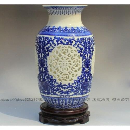 Jingdezhen ceramic vase modern fashion cutout vase home decoration