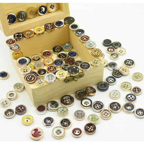 Bag Folder Button Resin Garment Accessories Mens and Womens Shirt Buttons Mixed Size Random Color