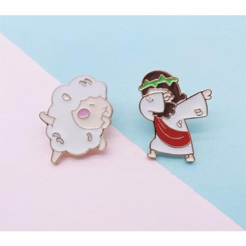 Cartoon Cute Animal Sheep Enamel Brooch Fashion Character Girl Alloy Pins Badge Clothes Accessories Punk Woman Jewelry Gift