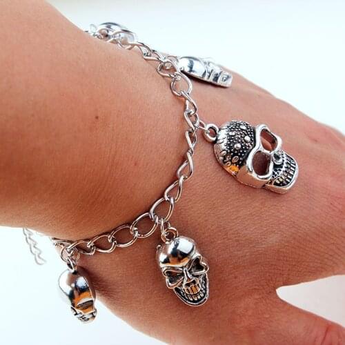 Men Bracelet with Skeleton Skull Gothic Chunky Witchcraft Evil Charm Bracelets for Women Ancient Silver Color Punk Jewelry H025