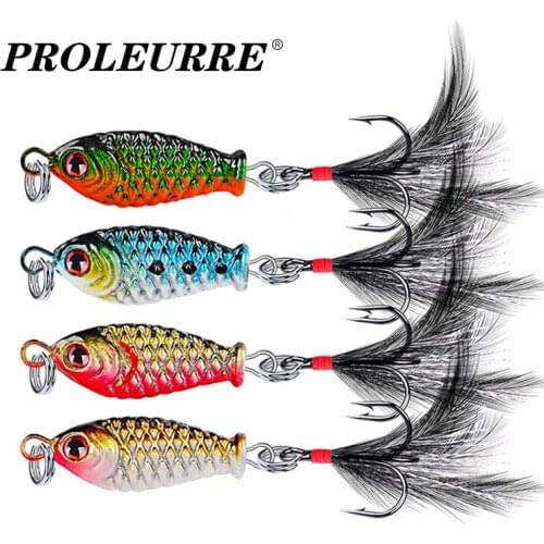 1 pcs 3.2cm/4.7g Small Minnow Metal Fishing Wobblers Crankbait Lure 3d Eyes Baits Artificial Bait With Feather Fishing Tackle
