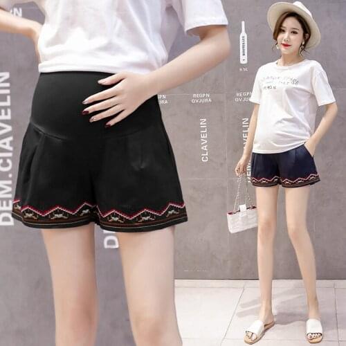 2021 New Pregnant Women Belly Shorts Fashion Cotton Haroun Pants Fashion Embroidery High Waist Maternity Short Trousers