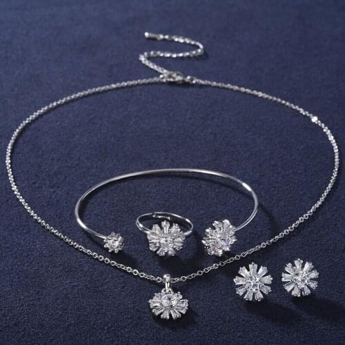 HADIYANA Baby Necklaces