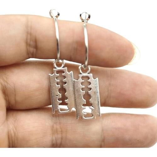 New Design The Blade Earrings for Men Women Punk Acrylic Rock A Razor Blade Earrings Cyberpunk Fashion Jewelry Gift Souvenir