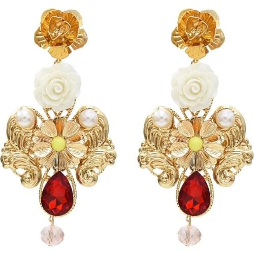 Trendy Gold Metal Flower Drop Dangle Earrings for Women Bridal Baroque Style Pearl Red Blue Crystal Earring Wedding Party Gift
