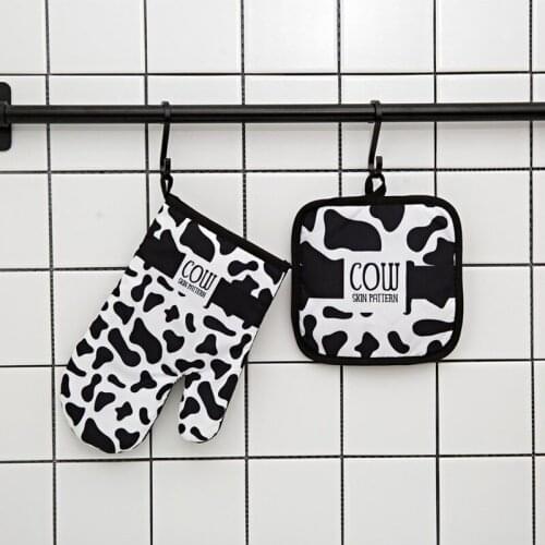 New Leopard Pattern Kitchen Oven Mitts Insulation Pad for Baking Cooking Microwave Gloves BBQ Oven Potholders Oven Mitts