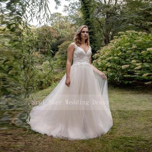 2020 Morden Wedding Dress A-Line Tulle Gowns with Appliques Champagne Bridal Dresses Plus Size Lace up