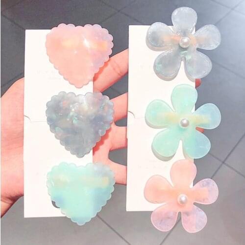 1Pcs Women Acrylic Love Small Flower Hairpin Amber Hairpin Duckbill Clip Side Clip Clip Headdress Hair Accessories Female