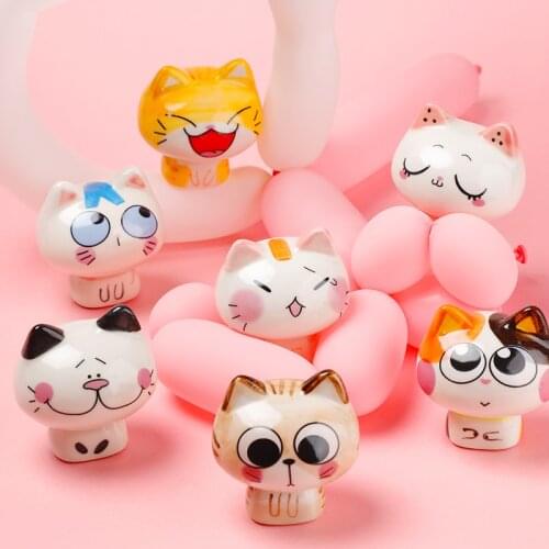 Teen Room Decoration Porcelain Cat Ornaments Aesthetic Home Decor Kawaii Room Decor Ceramic Cat Decorations Girl Room Decoration