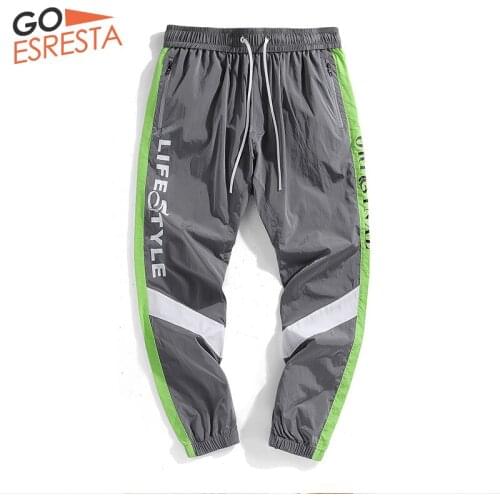 Spring Summer New Men Sports Pants Reflective Loose Harajuku Style Fashion Contrast Color Jogging Wild City Breathable Trousers