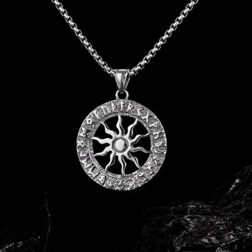 2021 Fashion Simple Retro Viking Ring Sun Flower Pendant Necklace Stainless Steel Mens and Womens Necklace Jewelry Gift